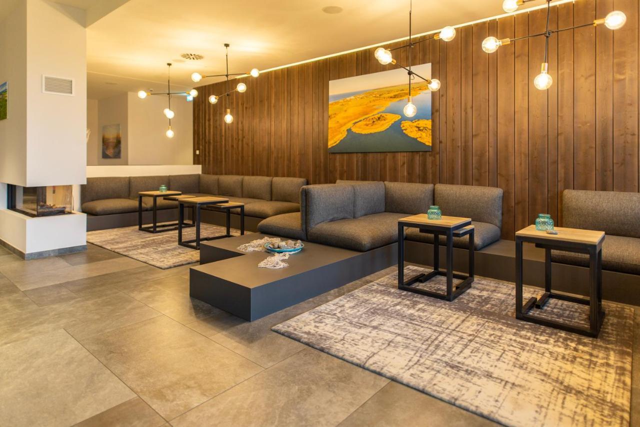 Aparthotel Waterkant Suites - Fewos Am Meer Mit Spa Бергеренде-Ретвіш Екстер'єр фото